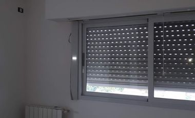 Campana- Espectacular Triplex en altura. Piso 7. Amplios ambientes, Terraza propia con parrilla de 60 mts2