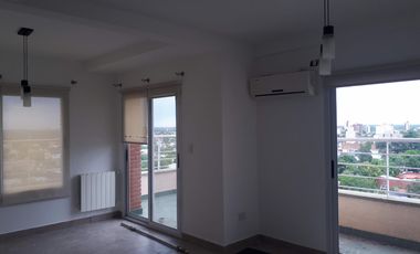 Campana- Espectacular Triplex en altura. Piso 7. Amplios ambientes, Terraza propia con parrilla de 60 mts2