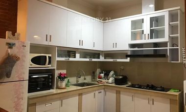 Disewakan Rumah 2 Lantai Di Dalam Cluster Emerald Bintaro Jaya