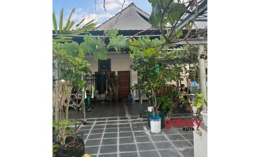 DIJUAL RUMAH SIULAN PENATIH DANGIN PURI DENPASAR, BALI