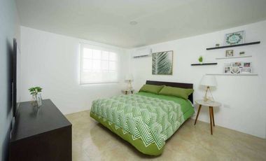Venta de hermosa casa 4 Dormitorios en etapa Floreana  - Casalaguna/km 12 av. León Febres Cordero.