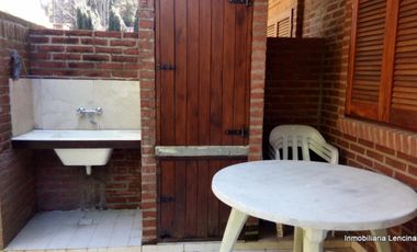 Seis cabañas, chalet y casa de caseros en Costa del Este, partido de La Costa, excelente rentabilidad