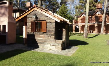 Seis cabañas, chalet y casa de caseros en Costa del Este, partido de La Costa, excelente rentabilidad