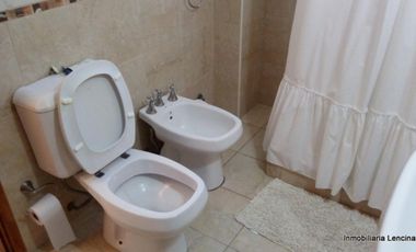 Seis cabañas, chalet y casa de caseros en Costa del Este, partido de La Costa, excelente rentabilidad