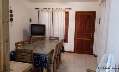 Seis cabañas, chalet y casa de caseros en Costa del Este, partido de La Costa, excelente rentabilidad