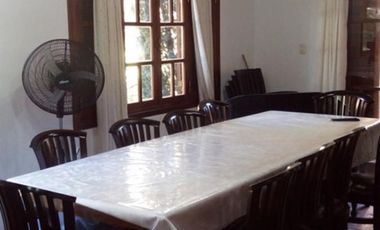 Seis cabañas, chalet y casa de caseros en Costa del Este, partido de La Costa, excelente rentabilidad