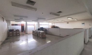 Gedung Jl Kramat Raya, Senen