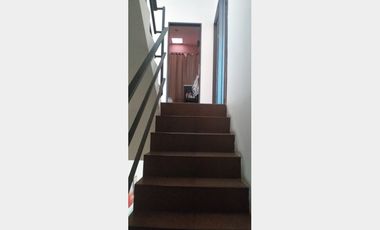 Triplex en Venta Lomas del Mirador / La Matanza (B111 183)