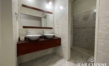VENTA COSTA ESMERALDA CASA CON PISCINA 4 AMBIENTES