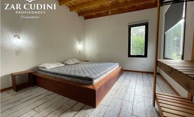 VENTA COSTA ESMERALDA CASA CON PISCINA 4 AMBIENTES