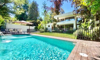CASA  EN VENTA SAN DAMIAN/ CHARLES HAMILTON / ESTORIL