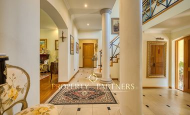 Estilo francés contemporáneo en Las Brisas de Chicureo