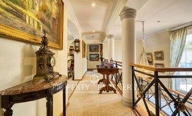 Estilo francés contemporáneo en Las Brisas de Chicureo