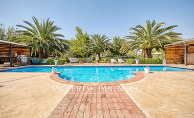 Estilo francés contemporáneo en Las Brisas de Chicureo