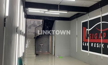 Rumah 2 Lantai Lokasi Strategis di Kahuripan Nirwana Village Selangkah ke Lippo Mall