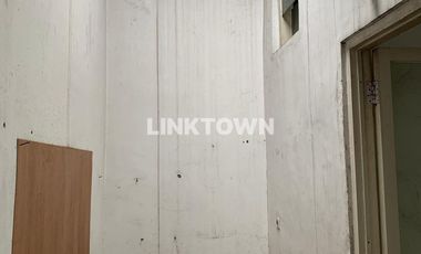Rumah 2 Lantai Lokasi Strategis di Kahuripan Nirwana Village Selangkah ke Lippo Mall