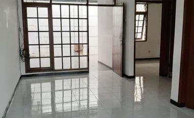 Di Sewakan Rumah Siap Huni 3 Kamar di Batununggal Bandung