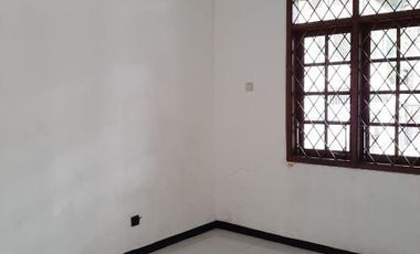 Di Sewakan Rumah Siap Huni 3 Kamar di Batununggal Bandung