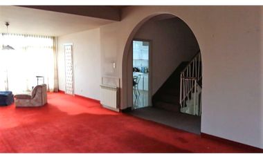 Venta Casa 8 Ambientes - San Andrés Golf