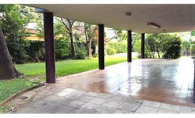 Venta Casa 8 Ambientes - San Andrés Golf