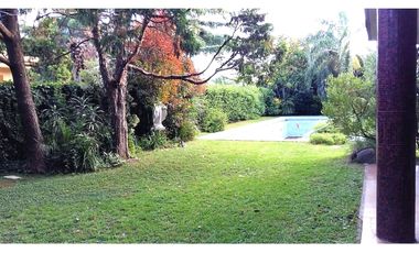 Venta Casa 8 Ambientes - San Andrés Golf