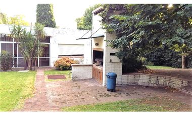 Venta Casa 8 Ambientes - San Andrés Golf