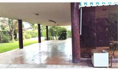 Venta Casa 8 Ambientes - San Andrés Golf