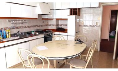 Venta Casa 8 Ambientes - San Andrés Golf