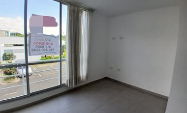 apartamento en arriendo en condina. Cod A7344196