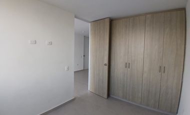 apartamento en arriendo en condina. Cod A7344196