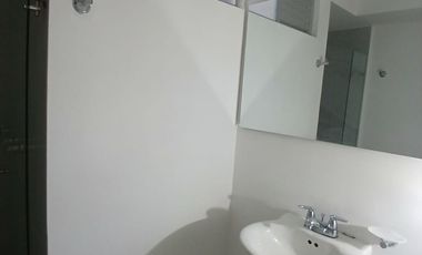 apartamento en arriendo en condina. Cod A7344196