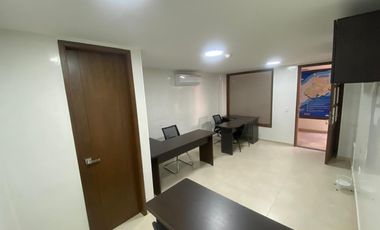 oficina en arriendo en el centro. Cod A116135