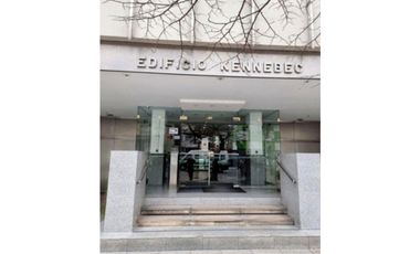 VENTA- OFICINAS EN HERMOSO EDIFICIO-MAR DEL PLATA