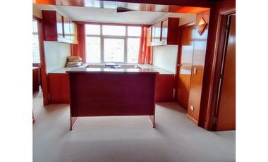 VENTA- OFICINAS EN HERMOSO EDIFICIO-MAR DEL PLATA