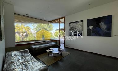 Casa en arriendo de 3 dorm. en Lo Barnechea