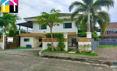HOUSE FOR SALE WITH SWIMMING POOL PLUS HUGE LANDSCPAE GARDEN