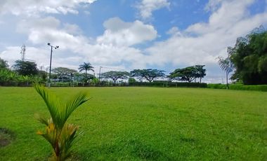 finca en arriendo en cerritos. Cod A126076