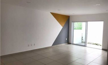 CASA EN VENTA  MODELO MONTPELLIER EN FRACC. PRIVADO TERRANOVA