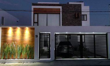 Casa en venta en fraccionamiento en Tequesquitengo, Morelos