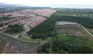 VENTA DE URBANIZACION DE CASAS EN LA MITRA DE CHORRERA