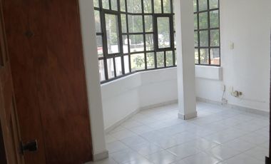 DEPARTAMENTO EN RENTA VALLE DORADO, A UNA CUADRA DE AVE. JINETES. TLALNEPANTLA