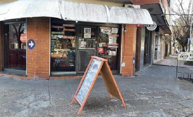 SE VENDEN 2 LOCALES EN CONJUNTO - MORON CENTRO