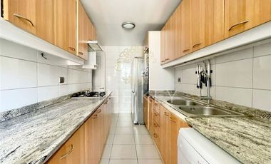 Depto en Venta 3D y 3B, en Ciudad Empresarial, Huechuraba