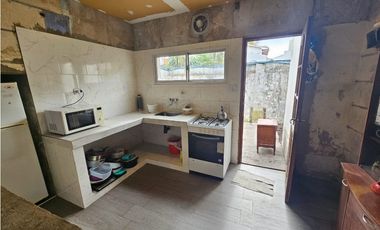 venta casa 3 ambientes entreda de auto