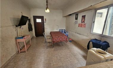 venta casa 3 ambientes entreda de auto