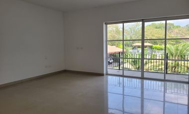 casa en venta en ciudad jardín sector la maria. Cod V4916