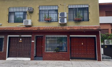 Triplex 5 ambientes con garage, patio y terraza ¡SIN EXPENSAS! en Villa Urquiza
