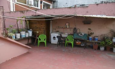 Casa 6amb lote propio 8,66x33mts 4 deptos s/subdiv local