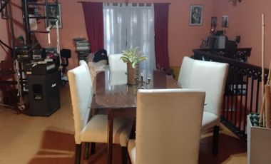 Casa para 2 Familias en venta en Wilde Oeste