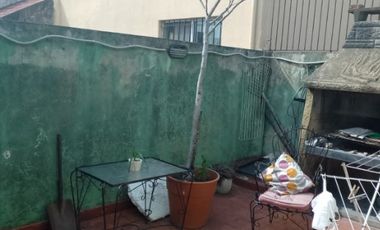 Casa para 2 Familias en venta en Wilde Oeste